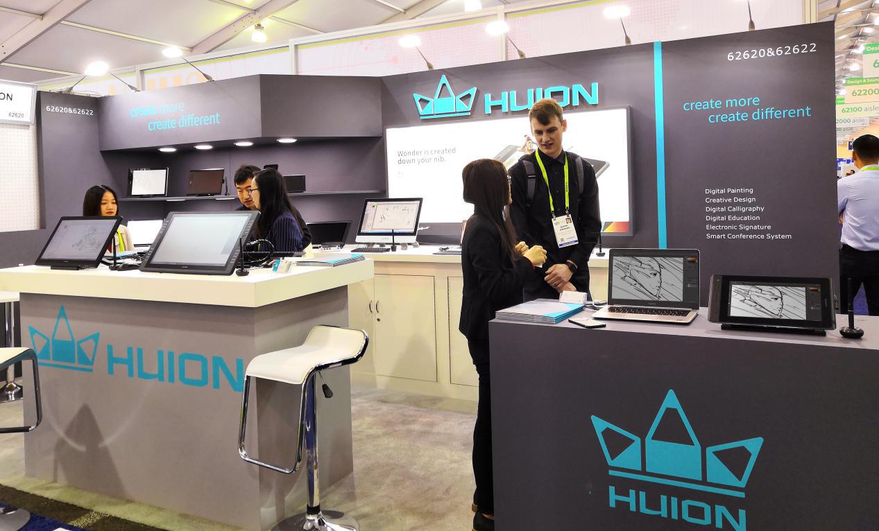 Per abbracciare il nuovo anno, Huion espone il display grafico Kamvas Pro al CES di Las Vegas 2019!